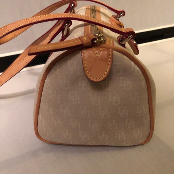 Dooney & Bourke Handbag - Picture 3 of 8